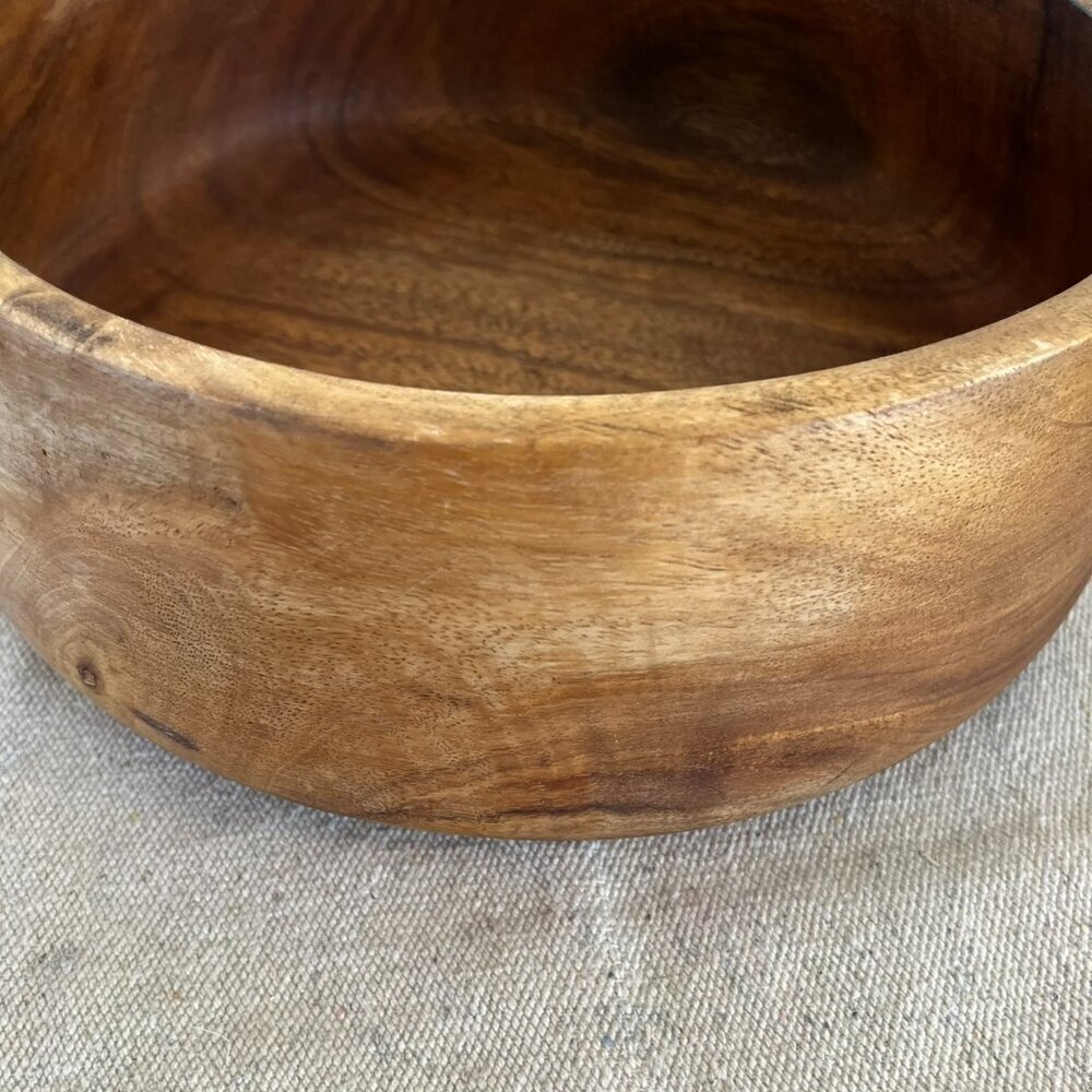 Vintage Hand Crafted Wood Mahagony Salad or Decorative Bowl - Picture 4 of 10